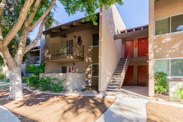 5525 E THOMAS Road E3, Phoenix, AZ 85018