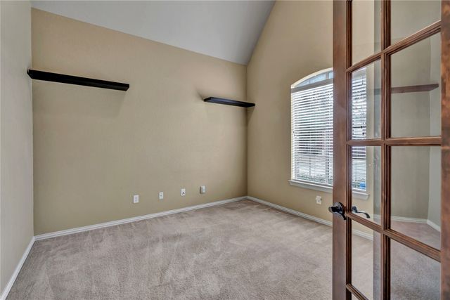 716 Crestridge Circle, Euless, TX 76040