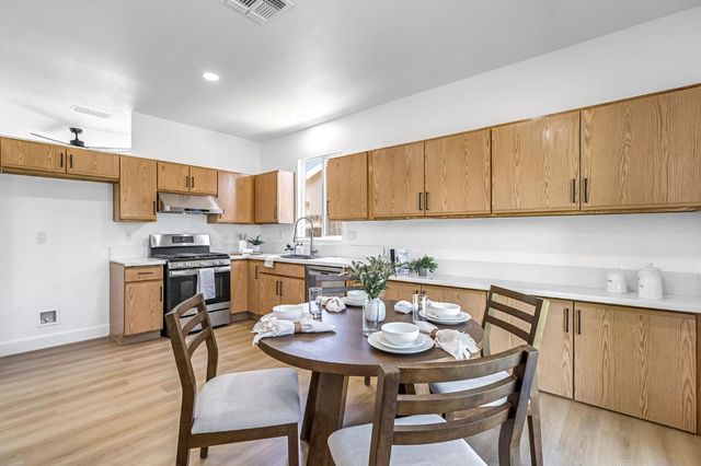 717 Nicklaus Court, Atwater, CA 95301