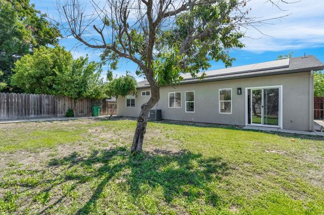 717 Nicklaus Court, Atwater, CA 95301