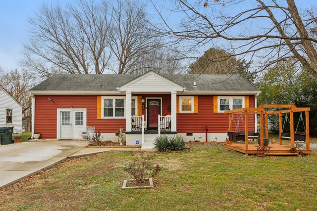 117 June Dr, Dickson, TN 37055