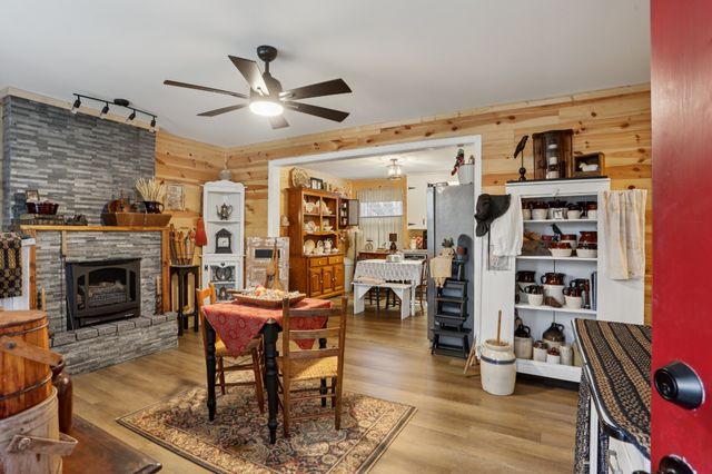 117 June Dr, Dickson, TN 37055