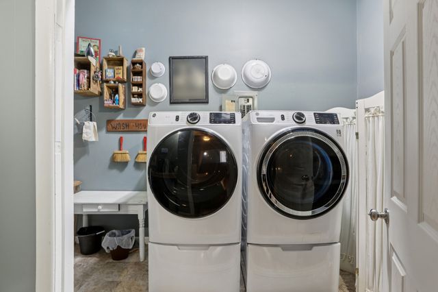 117 June Dr, Dickson, TN 37055