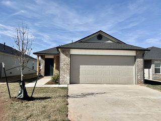 3629 Blue Avenue, Mustang, OK 73064