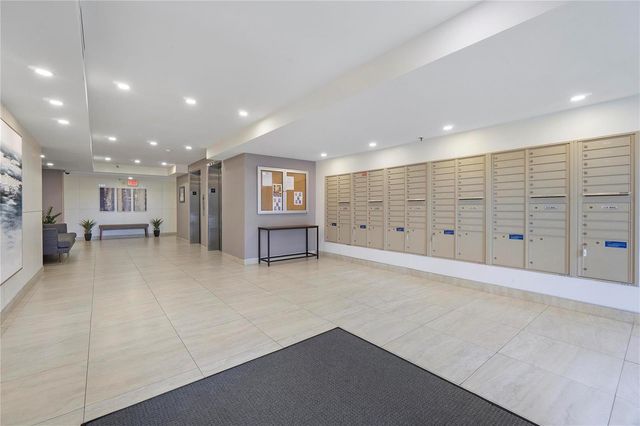 105 Lake Emerald Drive 406, Oakland Park, FL 33309