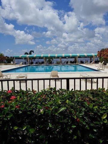 105 Lake Emerald Drive 406, Oakland Park, FL 33309