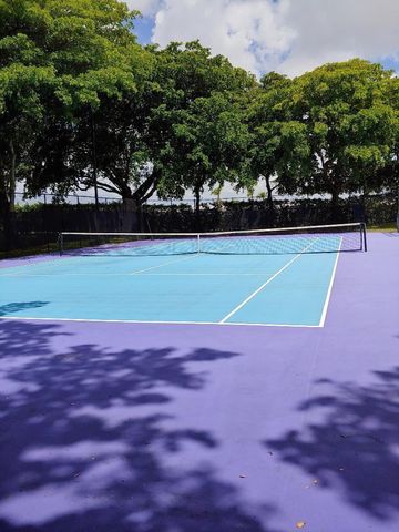 105 Lake Emerald Drive 406, Oakland Park, FL 33309