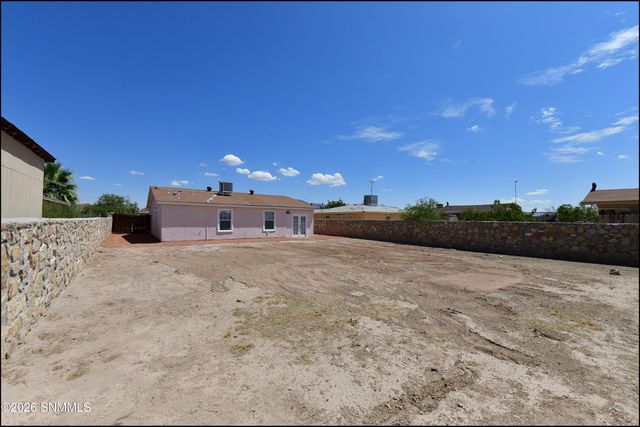 1179 Acequia Linda Road, Anthony, NM 88021