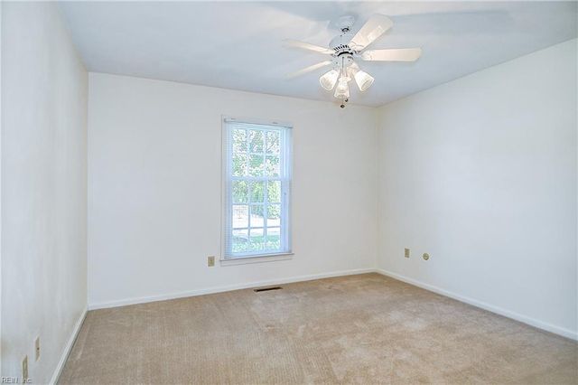 4505 Old English CIR, Virginia Beach, VA 23455