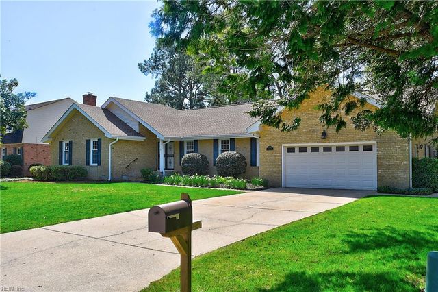 4505 Old English CIR, Virginia Beach, VA 23455