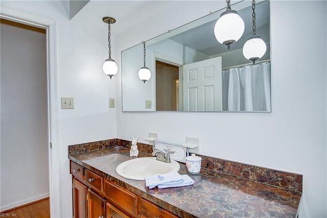 4505 Old English CIR, Virginia Beach, VA 23455