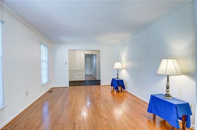 4505 Old English CIR, Virginia Beach, VA 23455