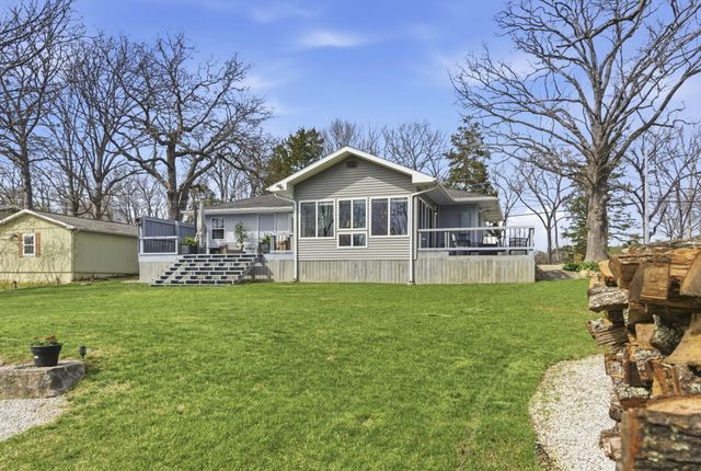 453 Dale Avenue, Hollister, MO 65672