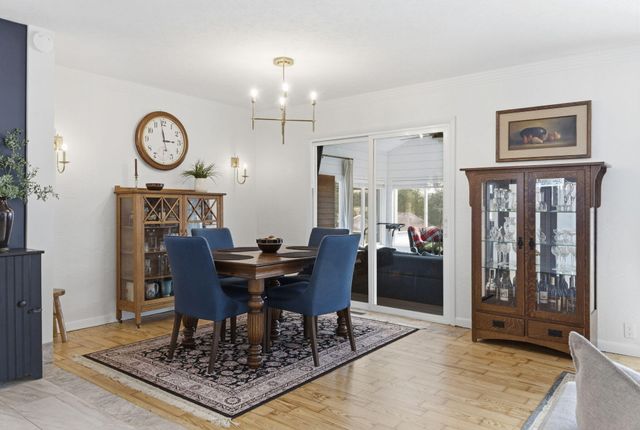 453 Dale Avenue, Hollister, MO 65672