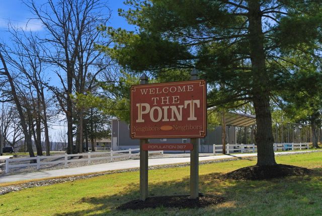 453 Dale Avenue, Hollister, MO 65672