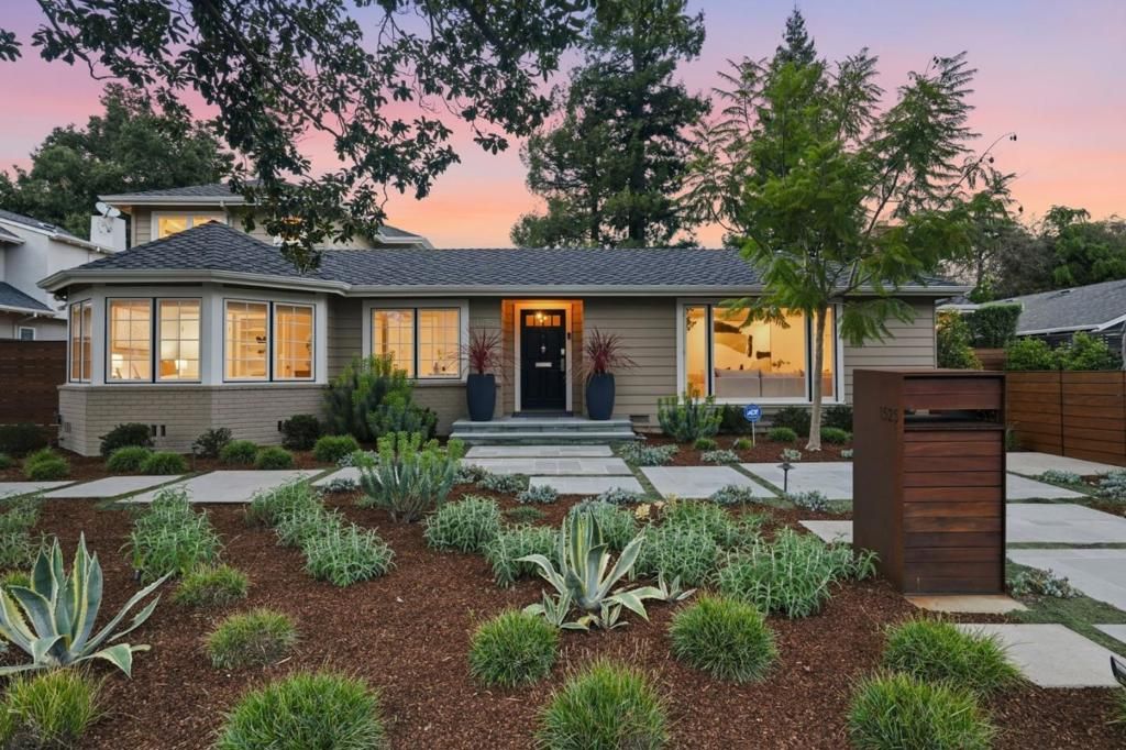 Image 1 of property listing at 1525 Dana Avenue, Palo Alto, CA 94303