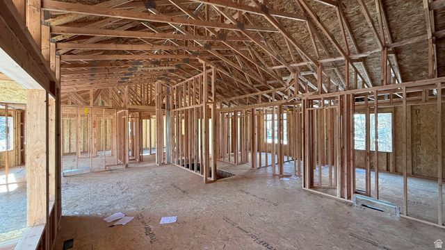 28 N 100 E, Hyrum, UT 84319