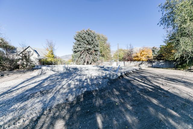 28 N 100 E, Hyrum, UT 84319