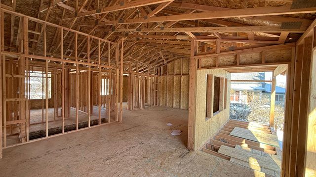 28 N 100 E, Hyrum, UT 84319