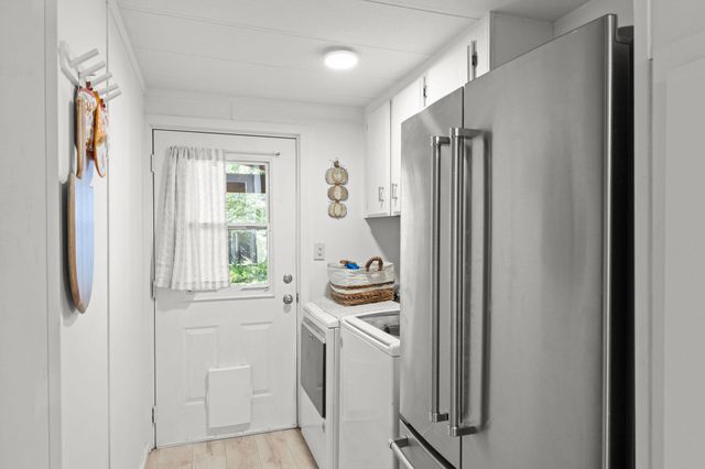 555 Freeman Road UNIT 128, Central Point, OR 97502