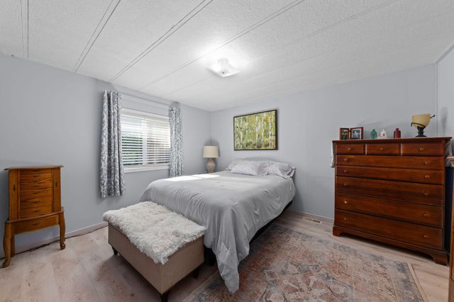 555 Freeman Road UNIT 128, Central Point, OR 97502