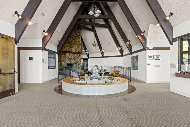 555 Freeman Road UNIT 128, Central Point, OR 97502