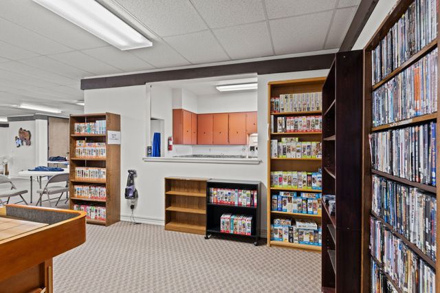 555 Freeman Road UNIT 128, Central Point, OR 97502