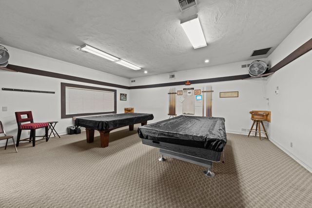 555 Freeman Road UNIT 128, Central Point, OR 97502