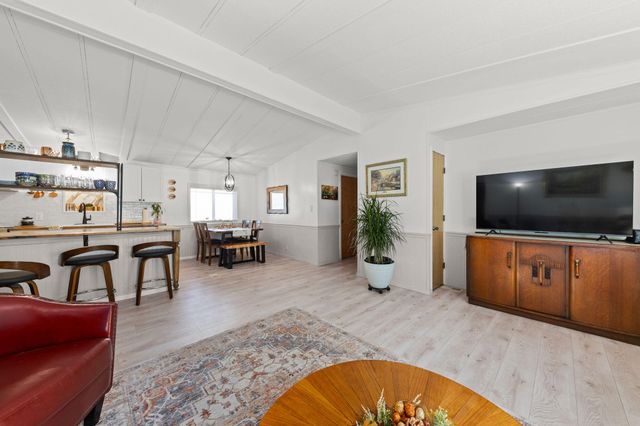 555 Freeman Road UNIT 128, Central Point, OR 97502