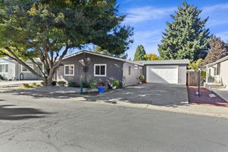 555 Freeman Road UNIT 128, Central Point, OR 97502