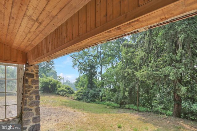 357 FRY, Fleetwood, PA 19522