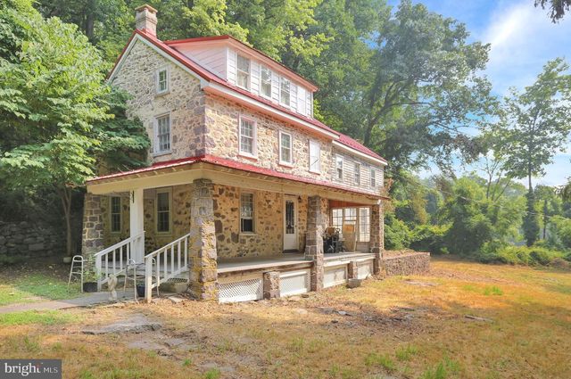 357 FRY, Fleetwood, PA 19522