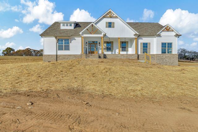 1 Hunter Bills Rd, Lewisburg, TN 37091