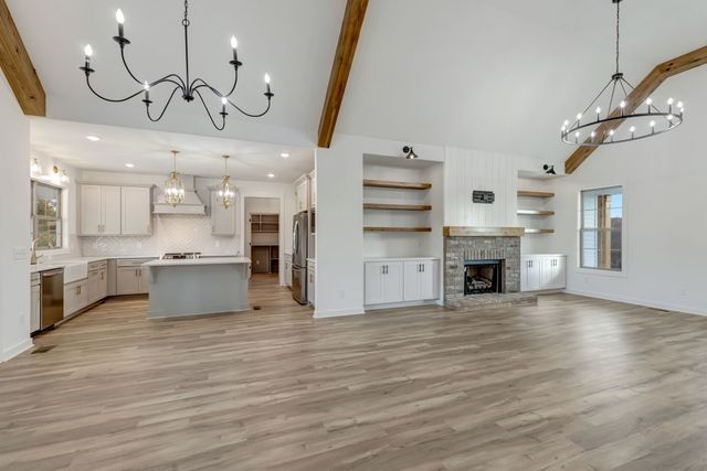 1 Hunter Bills Rd, Lewisburg, TN 37091