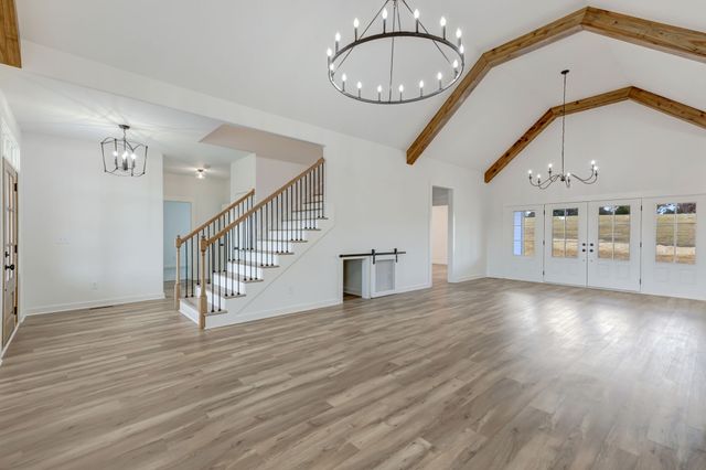 1 Hunter Bills Rd, Lewisburg, TN 37091
