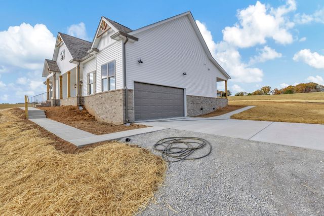 1 Hunter Bills Rd, Lewisburg, TN 37091