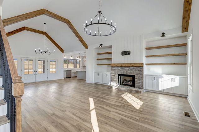 1 Hunter Bills Rd, Lewisburg, TN 37091