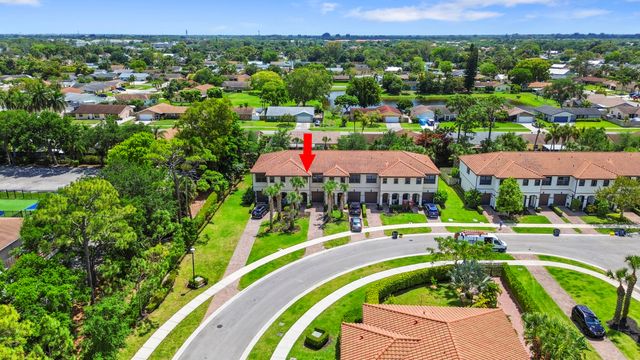 6156 Bangalow Drive, Lake Worth, FL 33463
