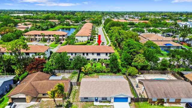 6156 Bangalow Drive, Lake Worth, FL 33463