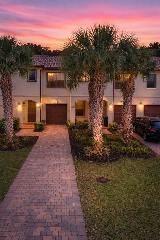 6156 Bangalow Drive, Lake Worth, FL 33463