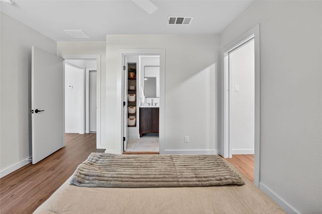 2412 Aldford DR, Austin, TX 78745