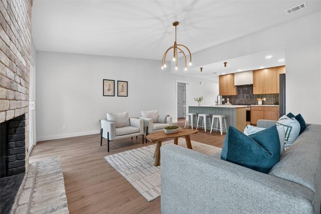 2412 Aldford DR, Austin, TX 78745