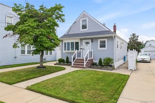 64 Lehrer Avenue, Elmont, NY 11003