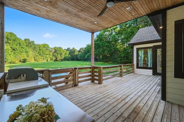 2267 Hunter Rd, Lewisburg, TN 37091
