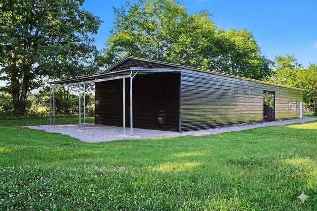2267 Hunter Rd, Lewisburg, TN 37091