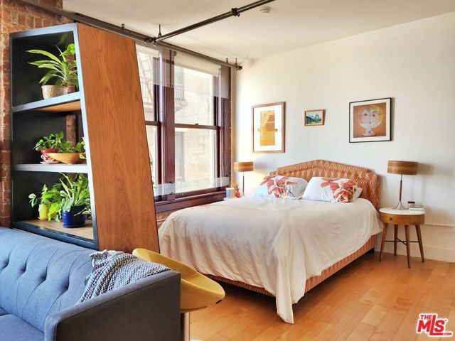 460 S Spring Street 908, Los Angeles, CA 90013