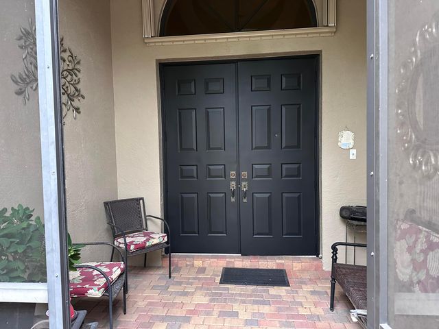 8041 E Via Grande, Boynton Beach, FL 33437