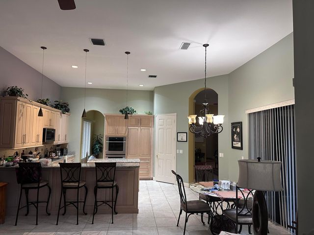 8041 E Via Grande, Boynton Beach, FL 33437