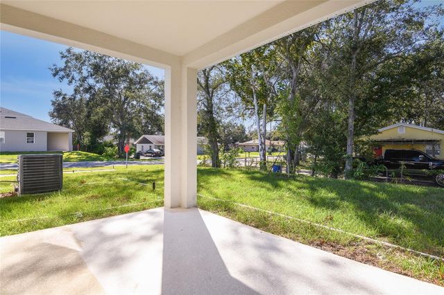716 LAKE DELL AVENUE, Dundee, FL 33838