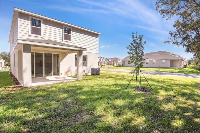 716 LAKE DELL AVENUE, Dundee, FL 33838